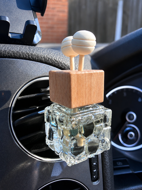 Citrus Clean Musk Car Air Freshener for a Refreshing Drive