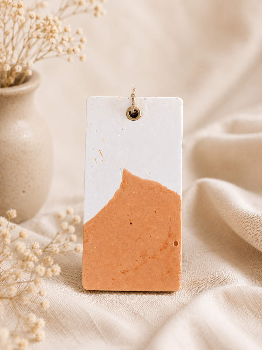 Golden Whisper Aroma Stone
